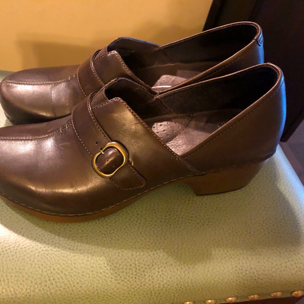 Stylish Dansko shoes